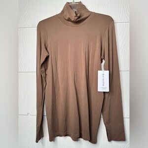 Athleta Women's Brown Turtleneck Sweater Size Xl.